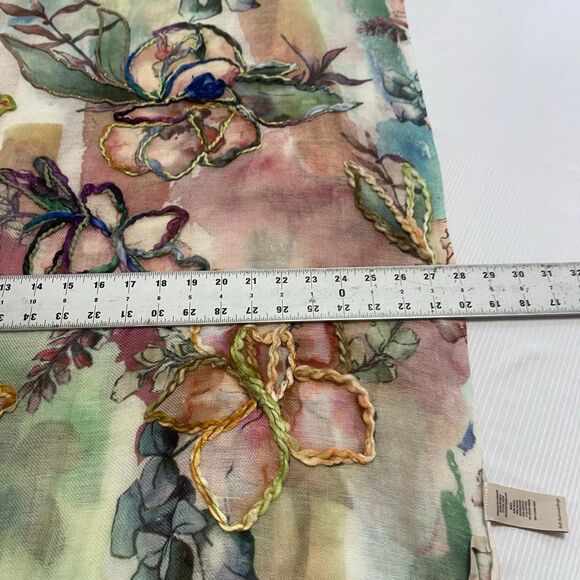 NWT Soft Surroundings Embroidered Floral Scarf NEW - Picture 5 of 6